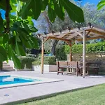 Villa Voreas *